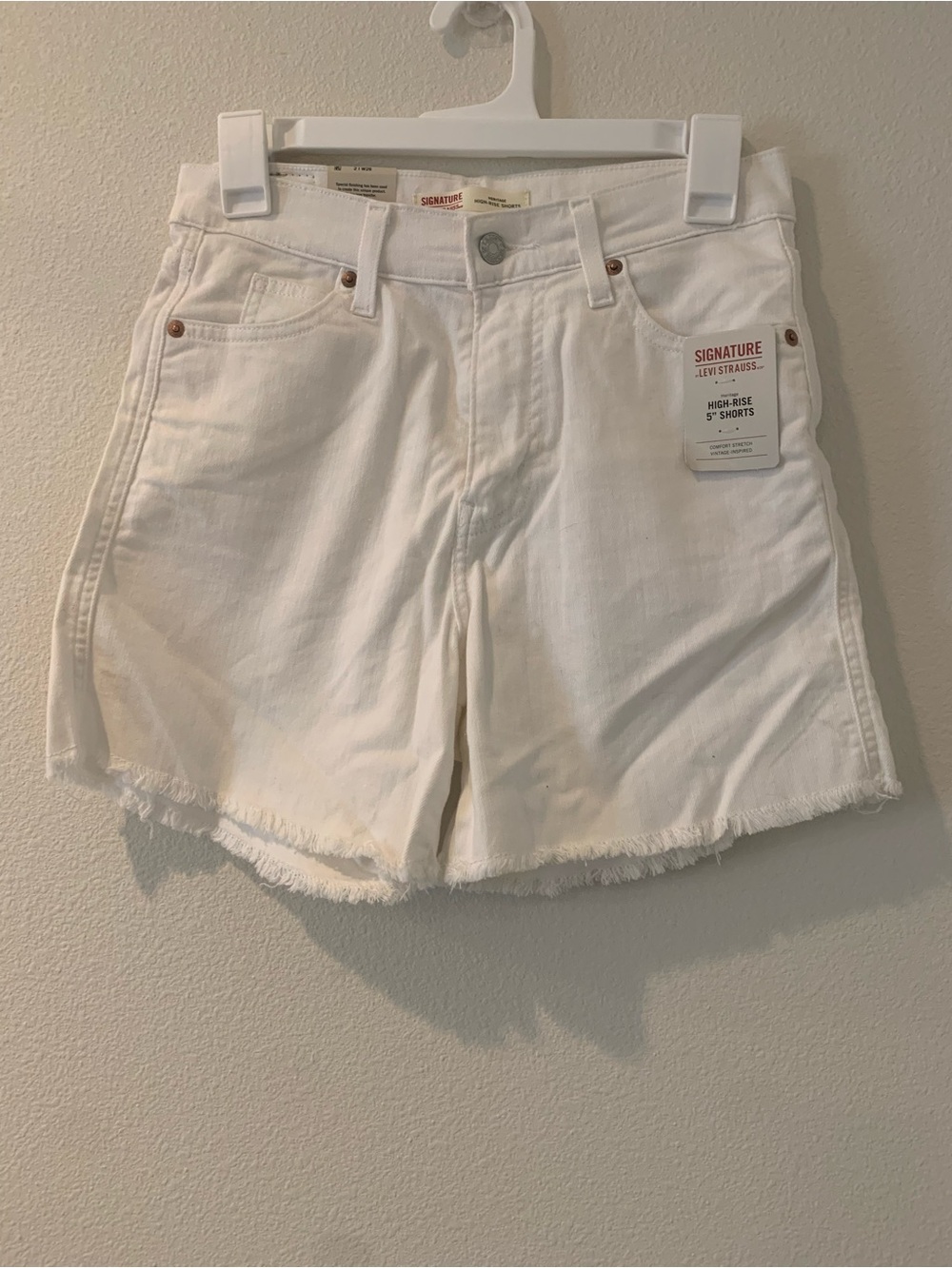 Signature by Levi Strauss White High-Waist Frayed Hem Denim Shorts